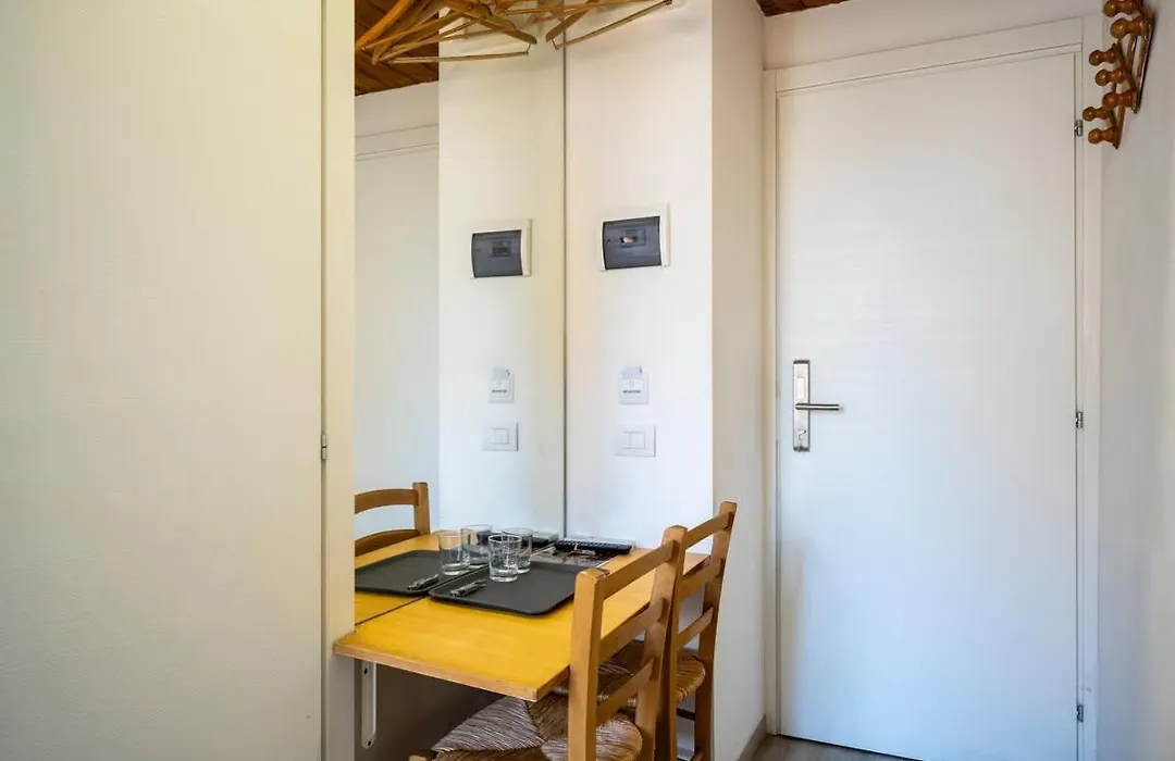 21 Duomo - Camera con bagno privato-1